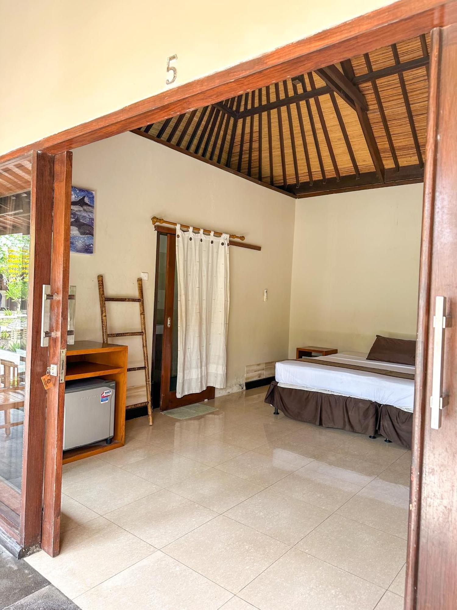 Trawangan Oasis Hotel Gili Trawangan Exterior photo