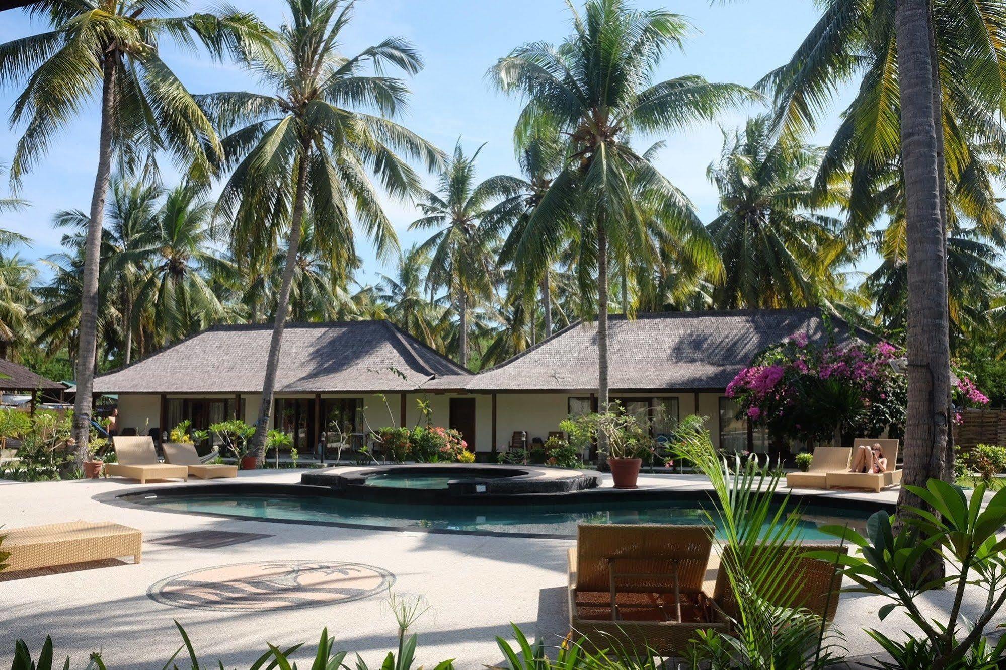 Trawangan Oasis Hotel Gili Trawangan Exterior photo